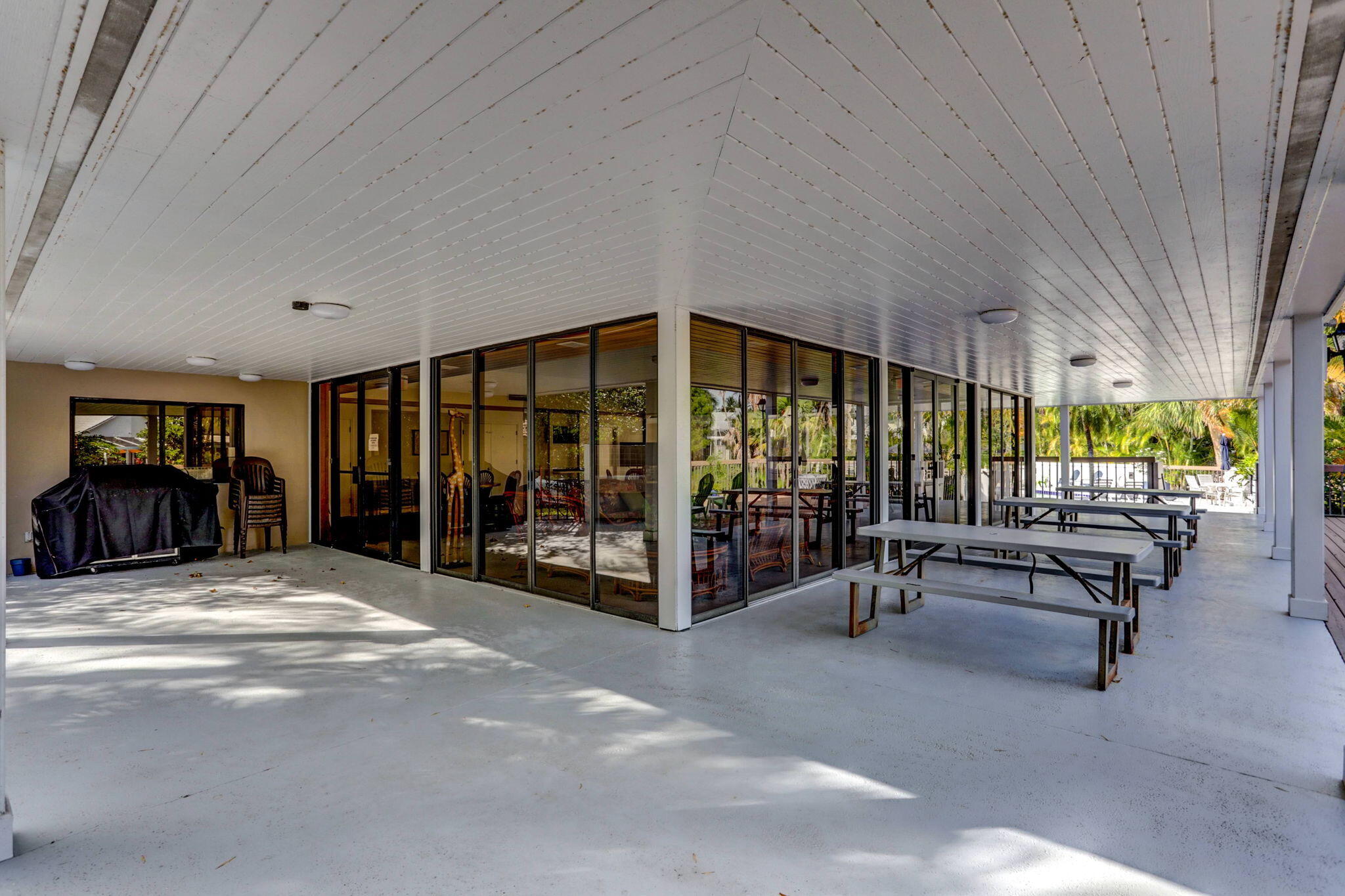 CANTERBURY AT PGA NATIONAL - Residential