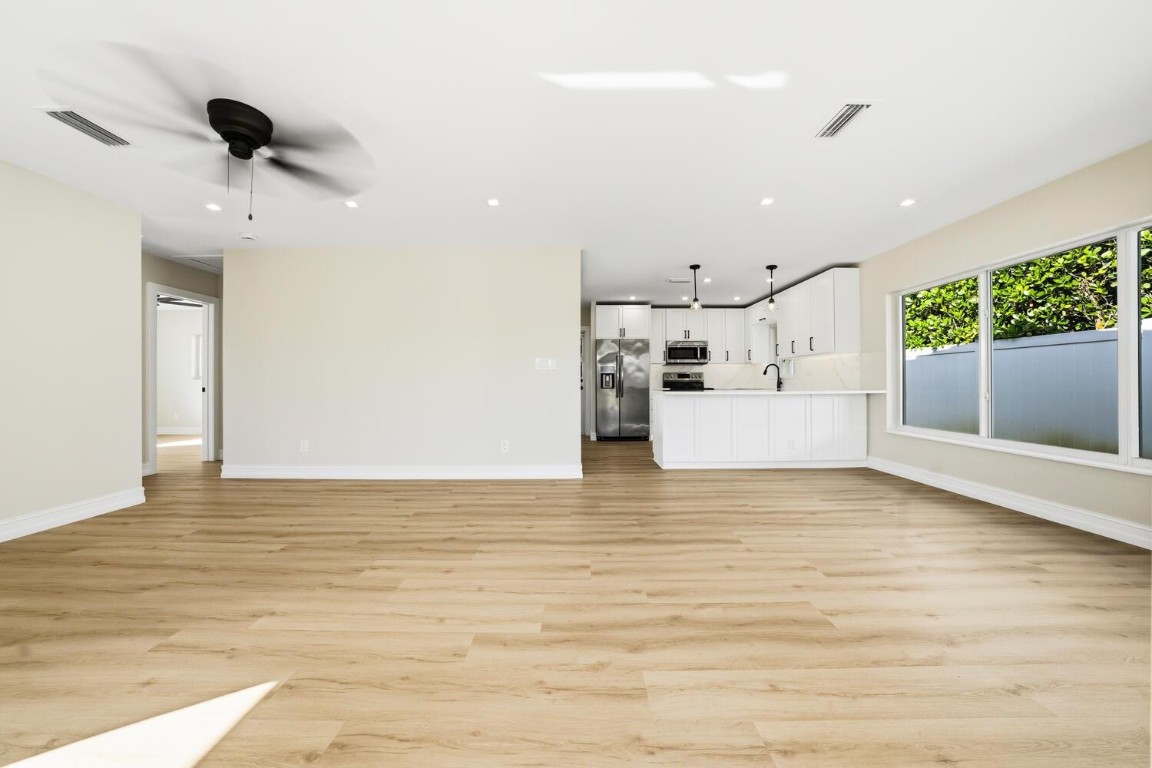 NORTH ANDREWS GARDENS 2ND - Residential Lease