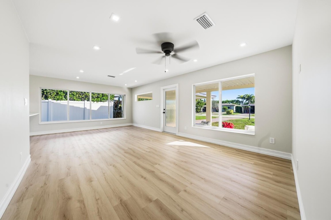 NORTH ANDREWS GARDENS 2ND - Residential Lease