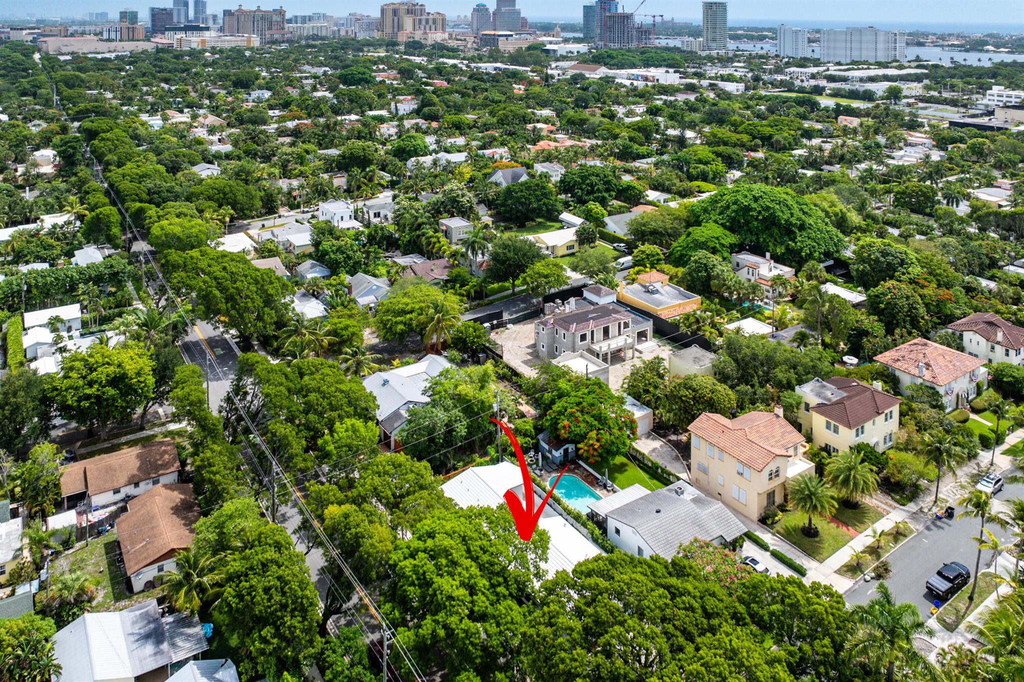 FLAMINGO PARK - Residential Lease