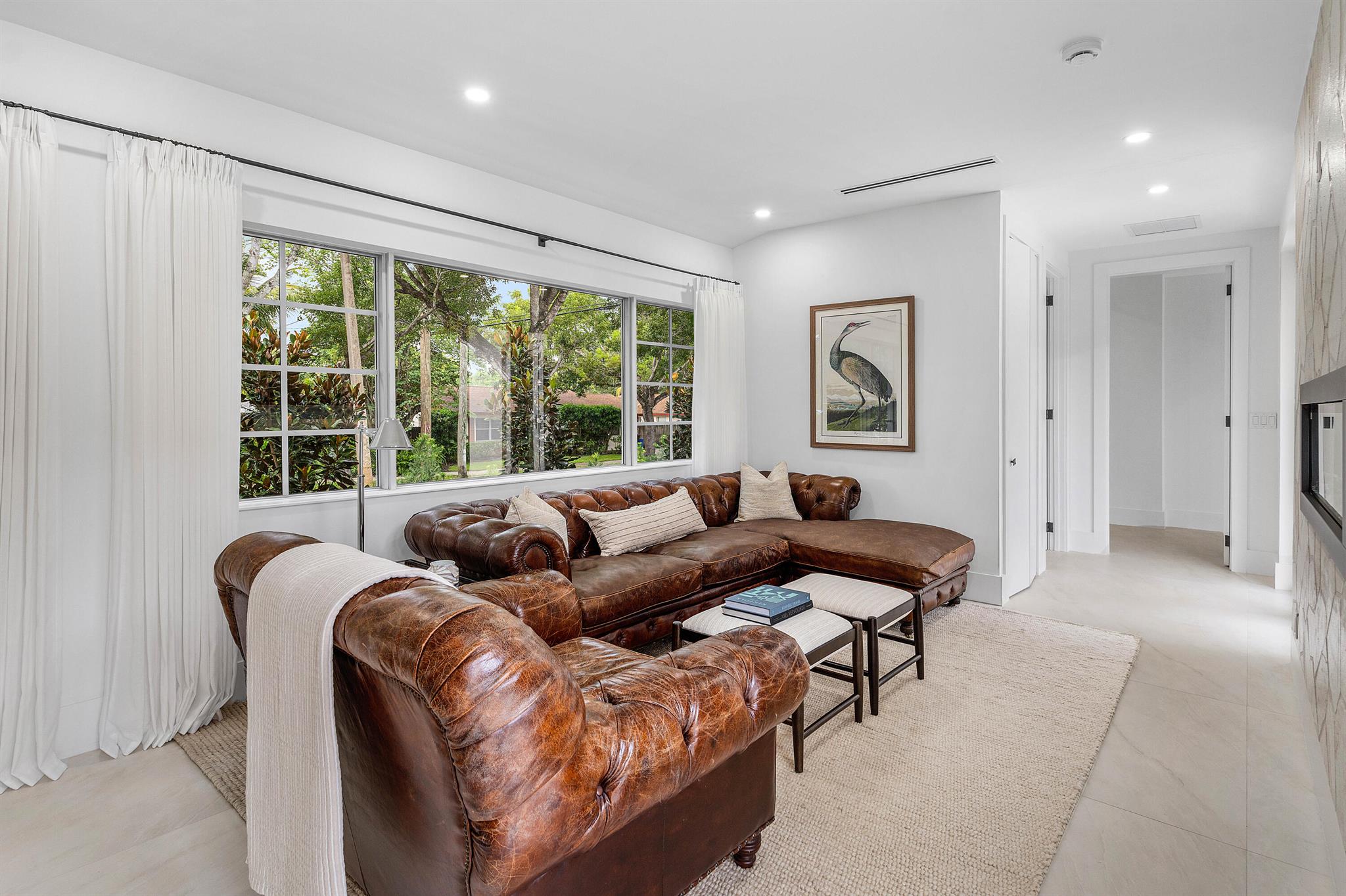 FLAMINGO PARK - Residential Lease