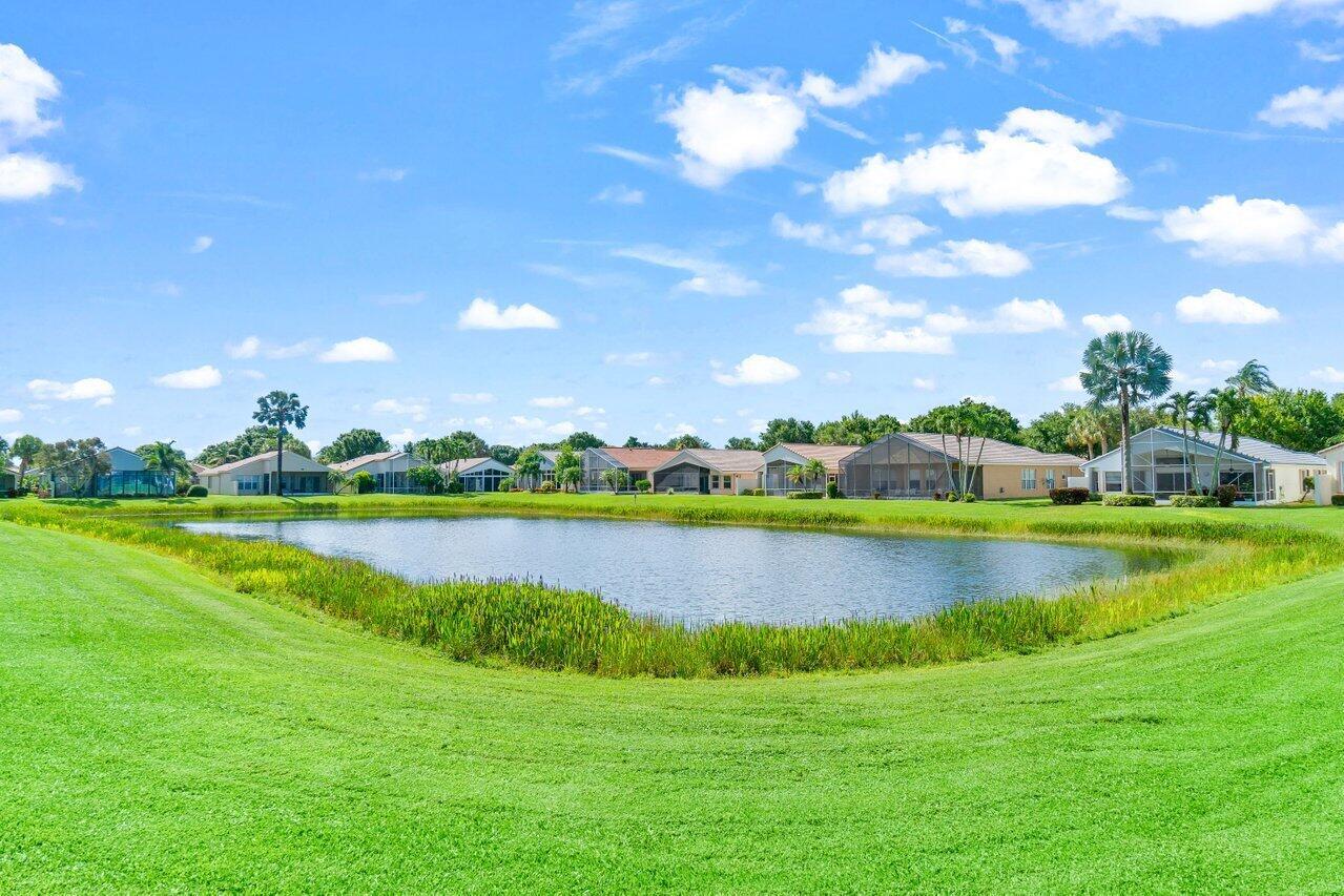 VALENCIA LAKES 3 - Residential