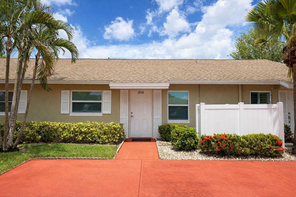 Photo of 18765 Candlewick Drive, Boca Raton, FL 33496 (MLS # B26012978)