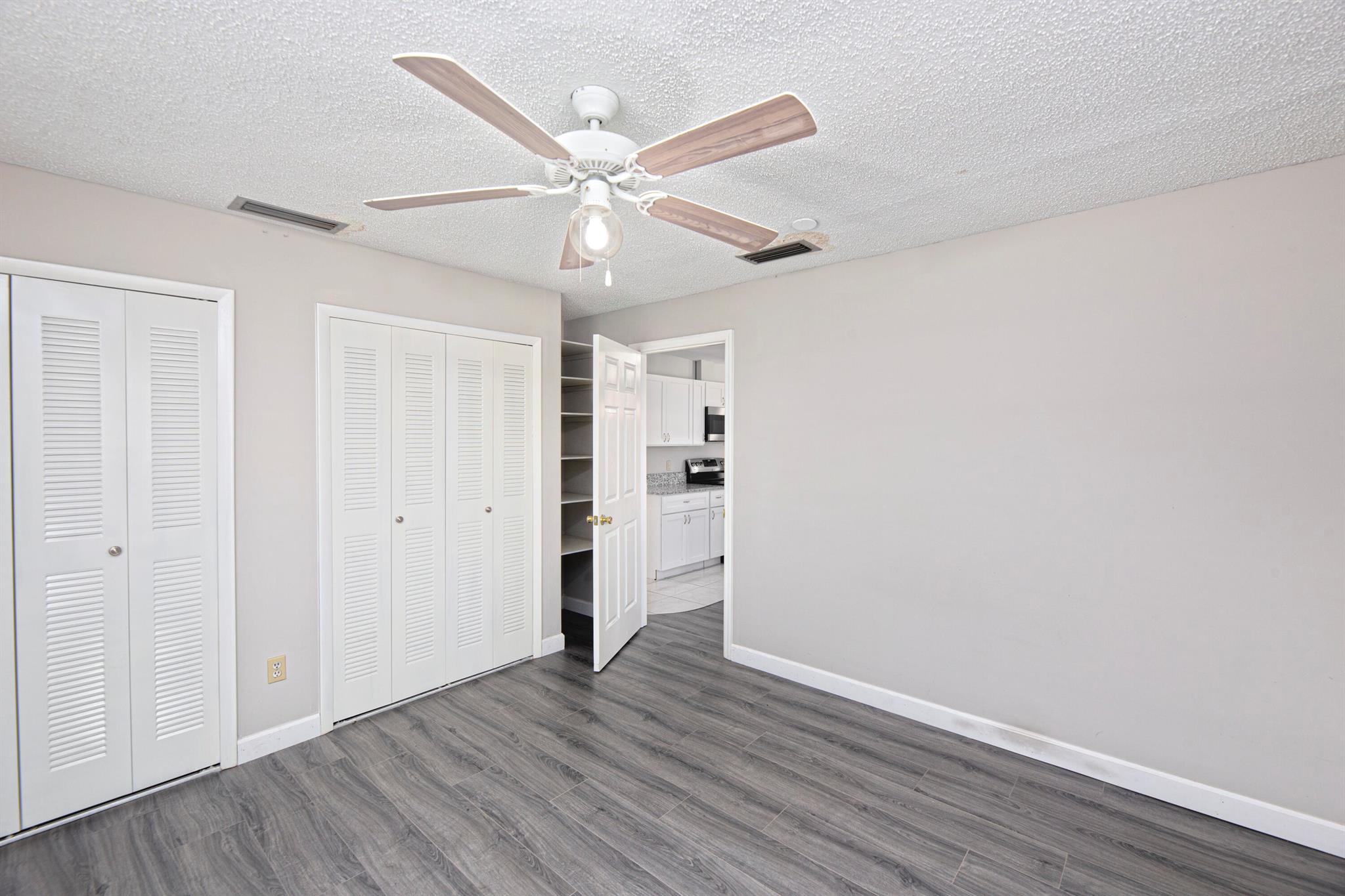 PORT ST LUCIE SECTION 18 - Residential