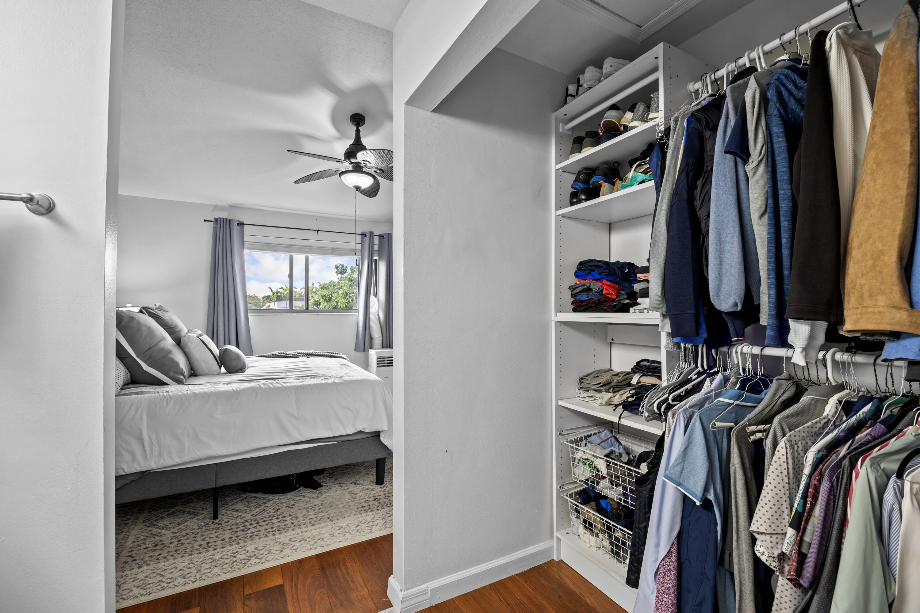 SOUTH LAKE CONDO - Residential Lease