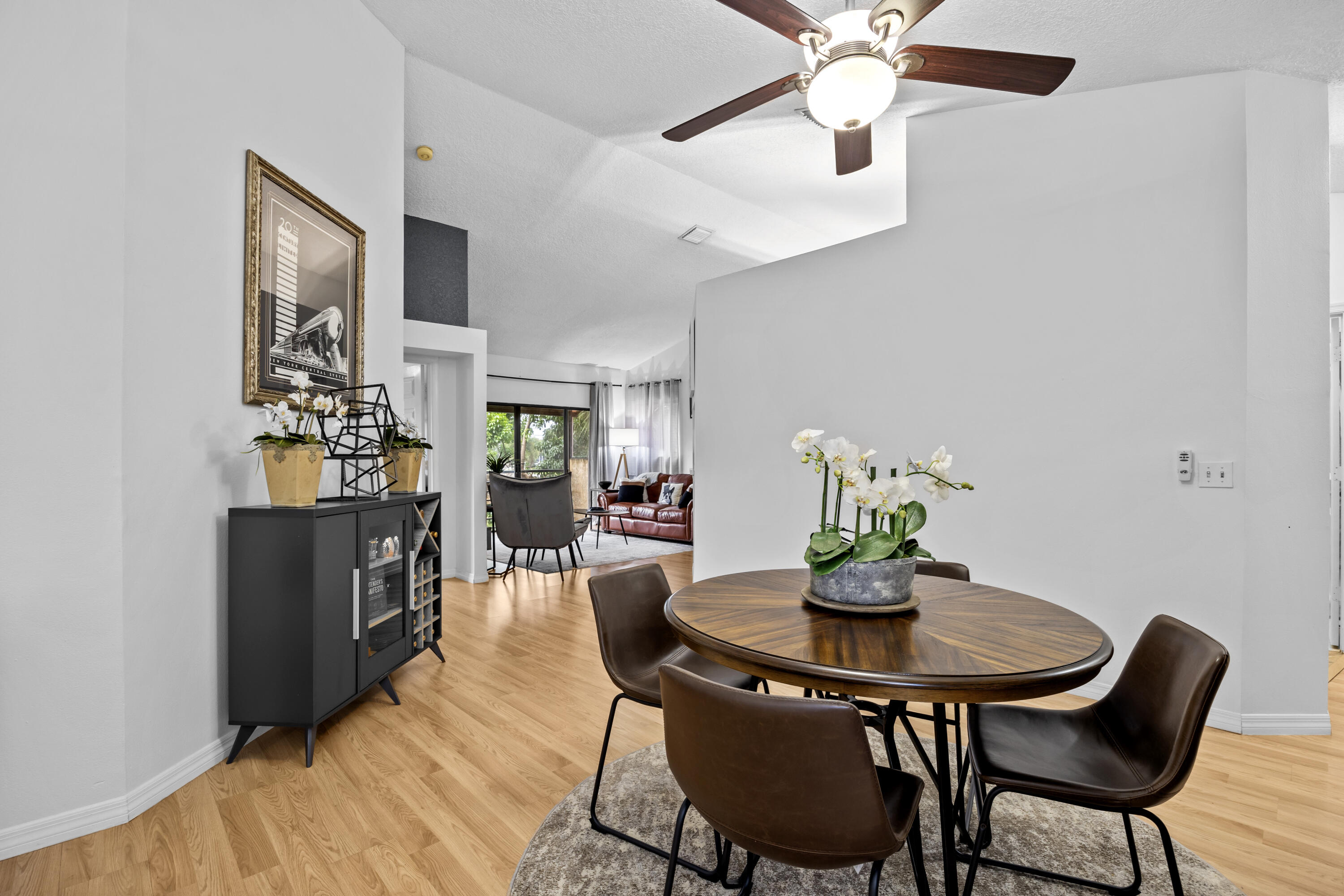 SOUTH LAKE CONDO - Residential Lease