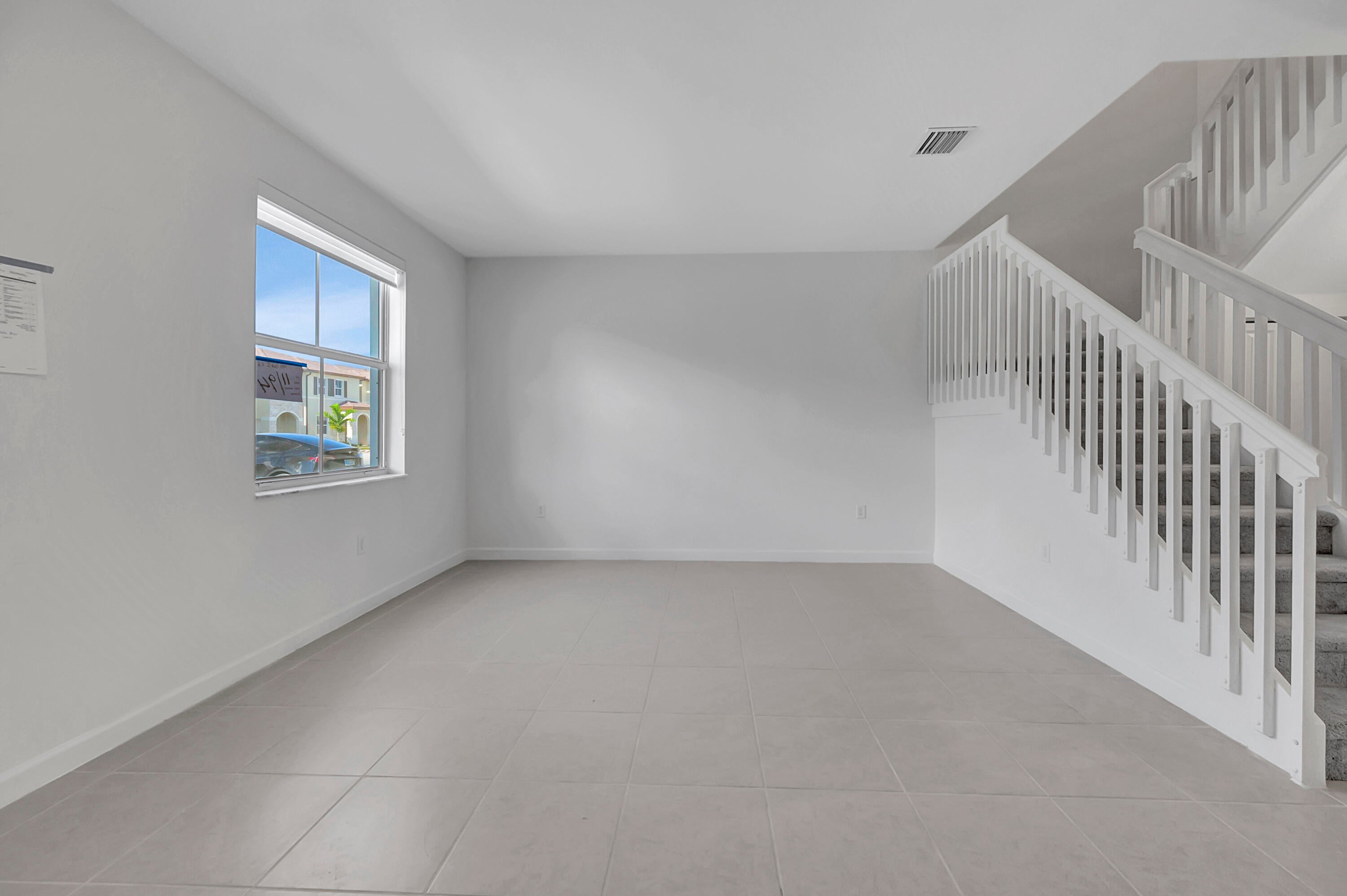 2587 SE 26TH Court
