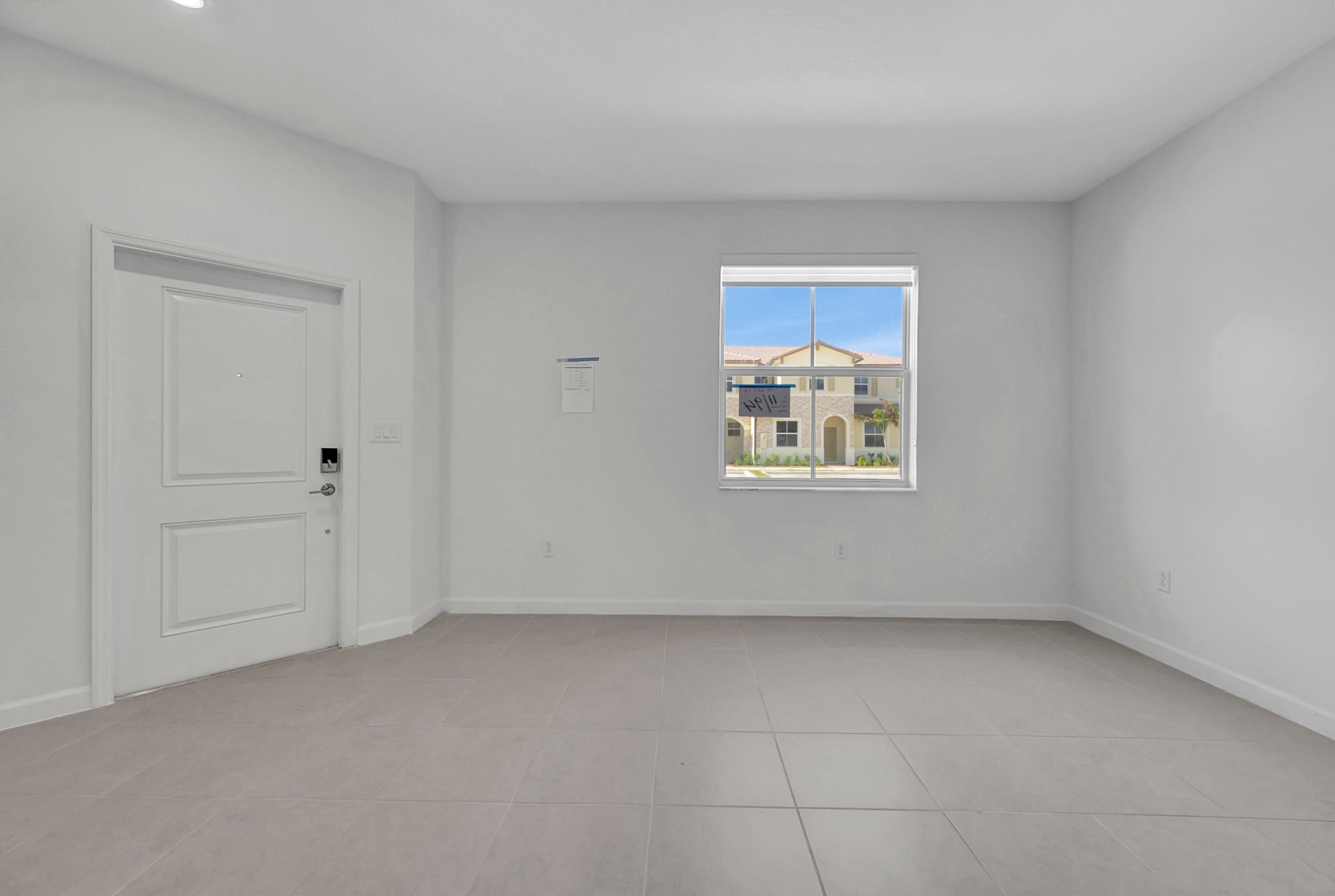 2587 SE 26TH Court