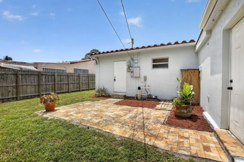 Tiny photo for 2427 Harding Street, Hollywood, FL 33020 (MLS # B26048309)