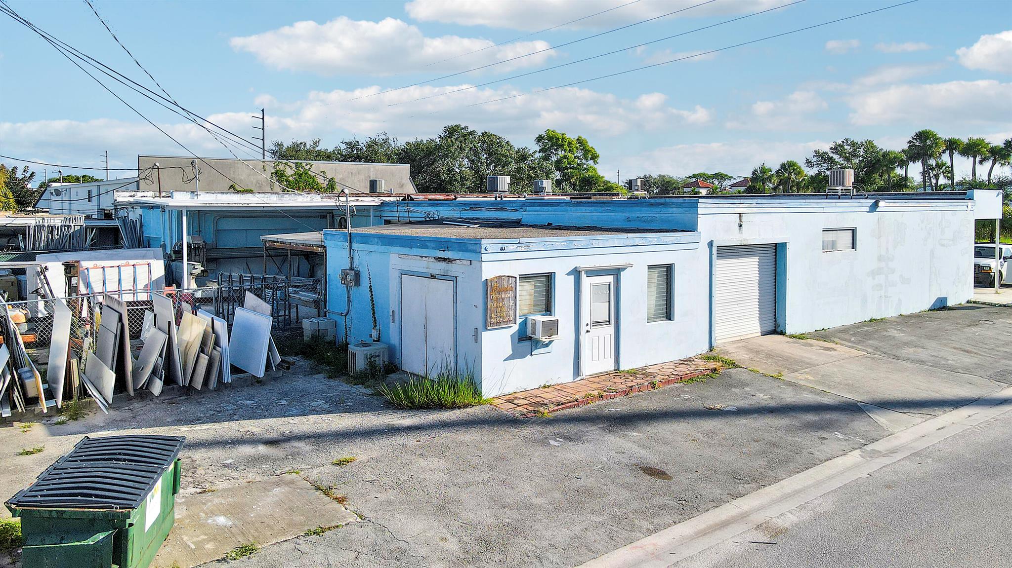 JUPITER TOWNSITE - Commercial Sale