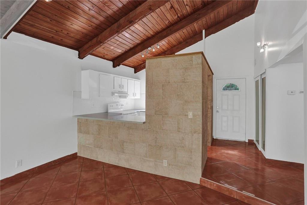 Palm-Aire Village 4th Sec - Residential