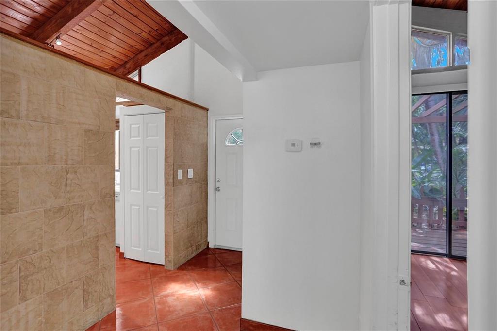 Palm-Aire Village 4th Sec - Residential