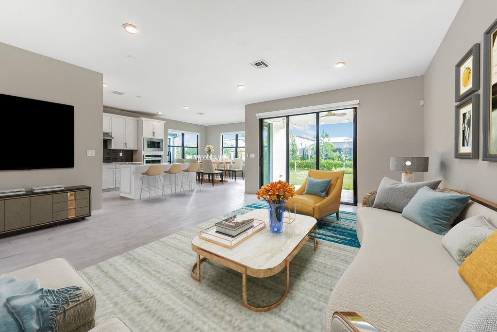 Photo of 4412 Silverwood Lane S, Oakland Park, FL 33309 (MLS # B26041389)