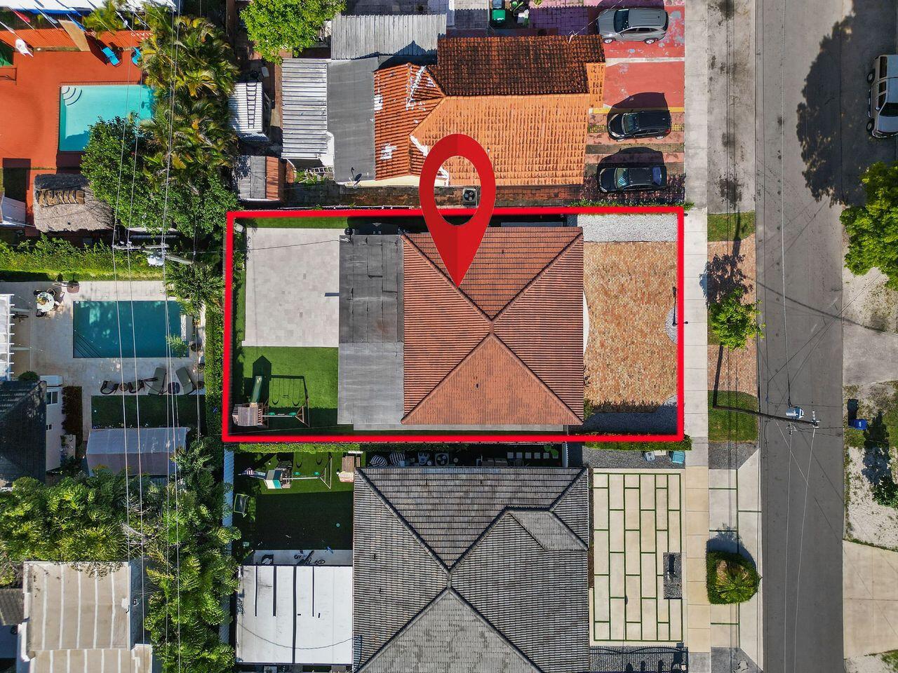 AMD PL OF TAMIAMI GROVES - Residential