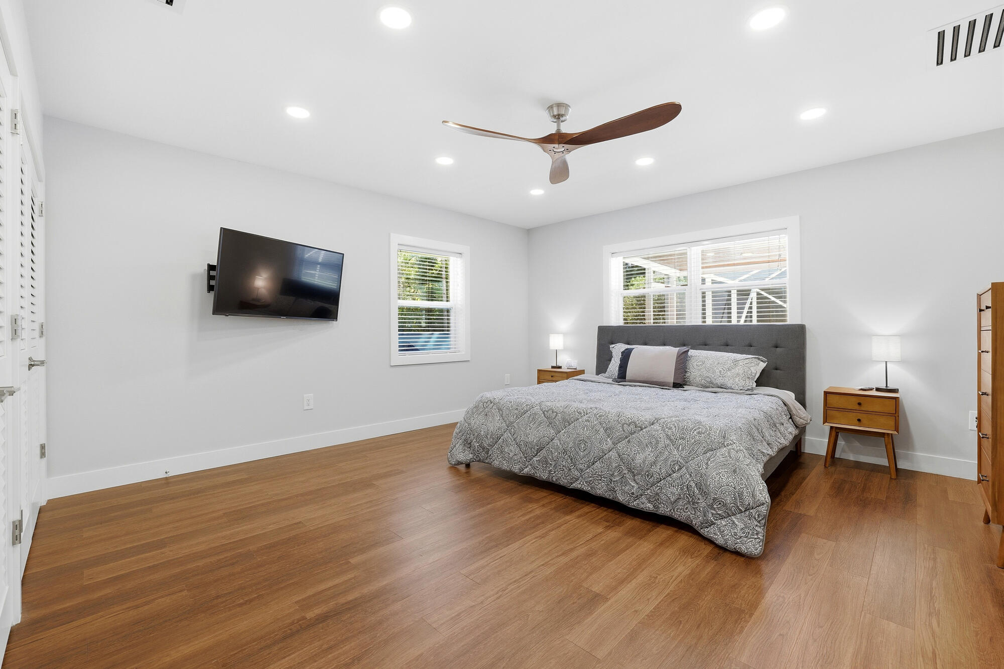 Acreage & Unrec - Residential