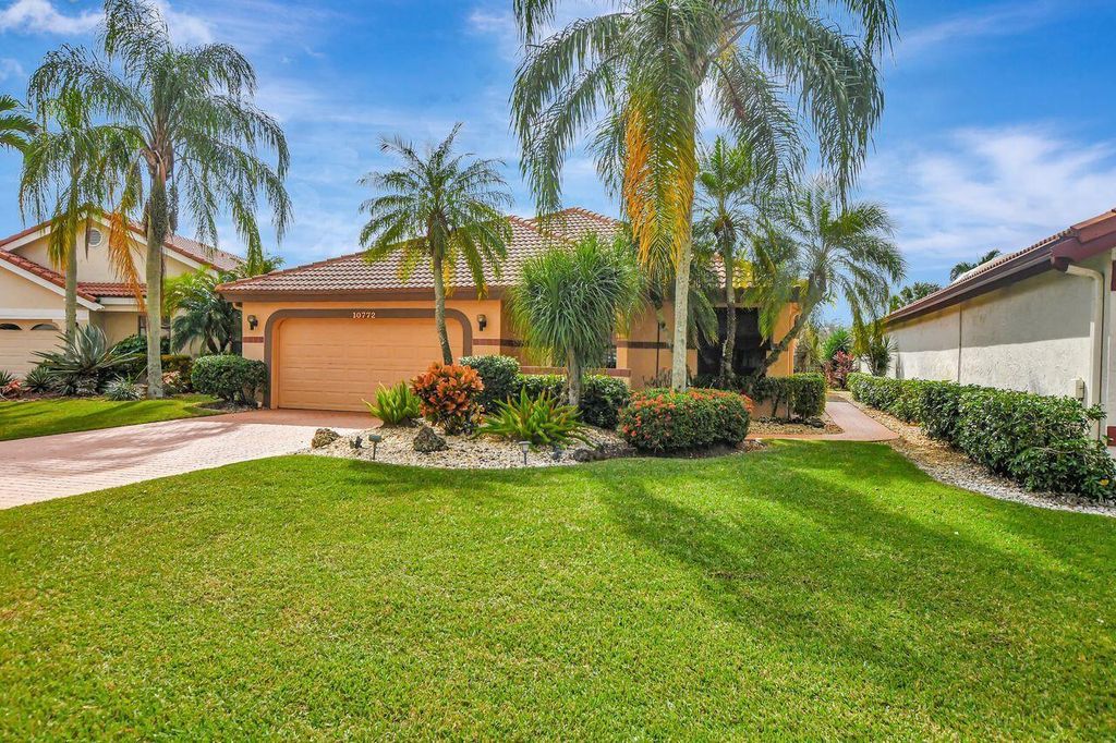 Photo of 10772 White Aspen Lane, Boca Raton, FL 33428 (MLS # R10936257)