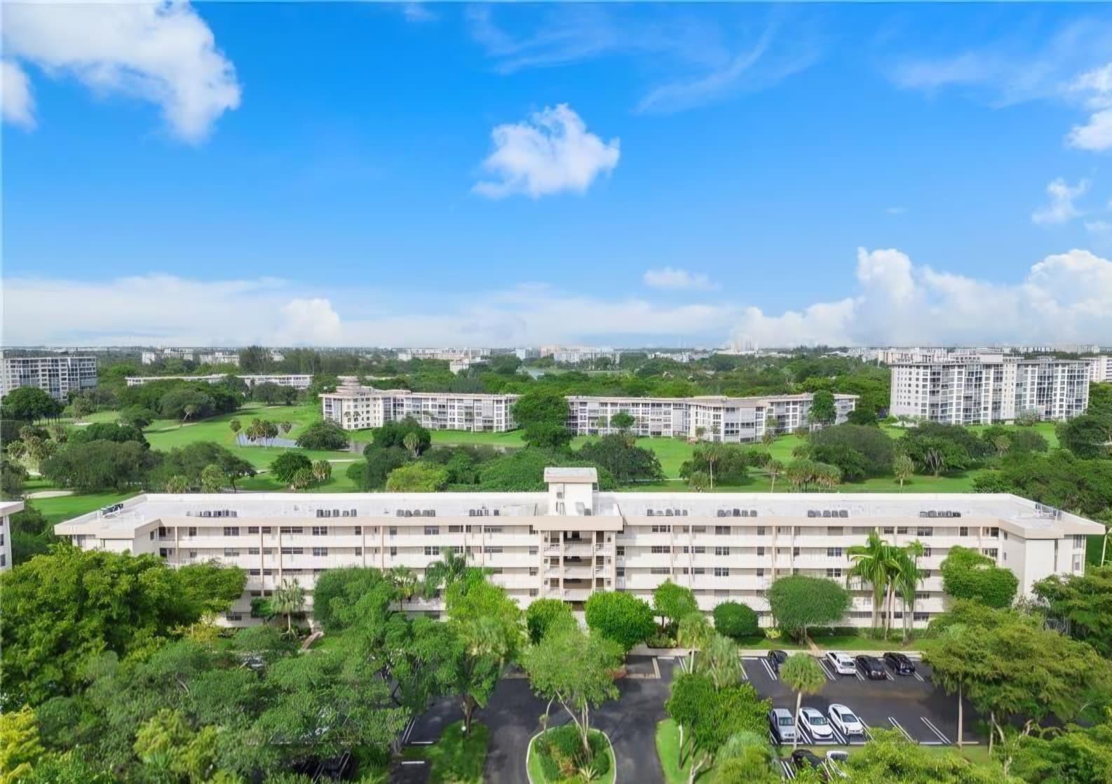 Palm Aire Country Club - Residential