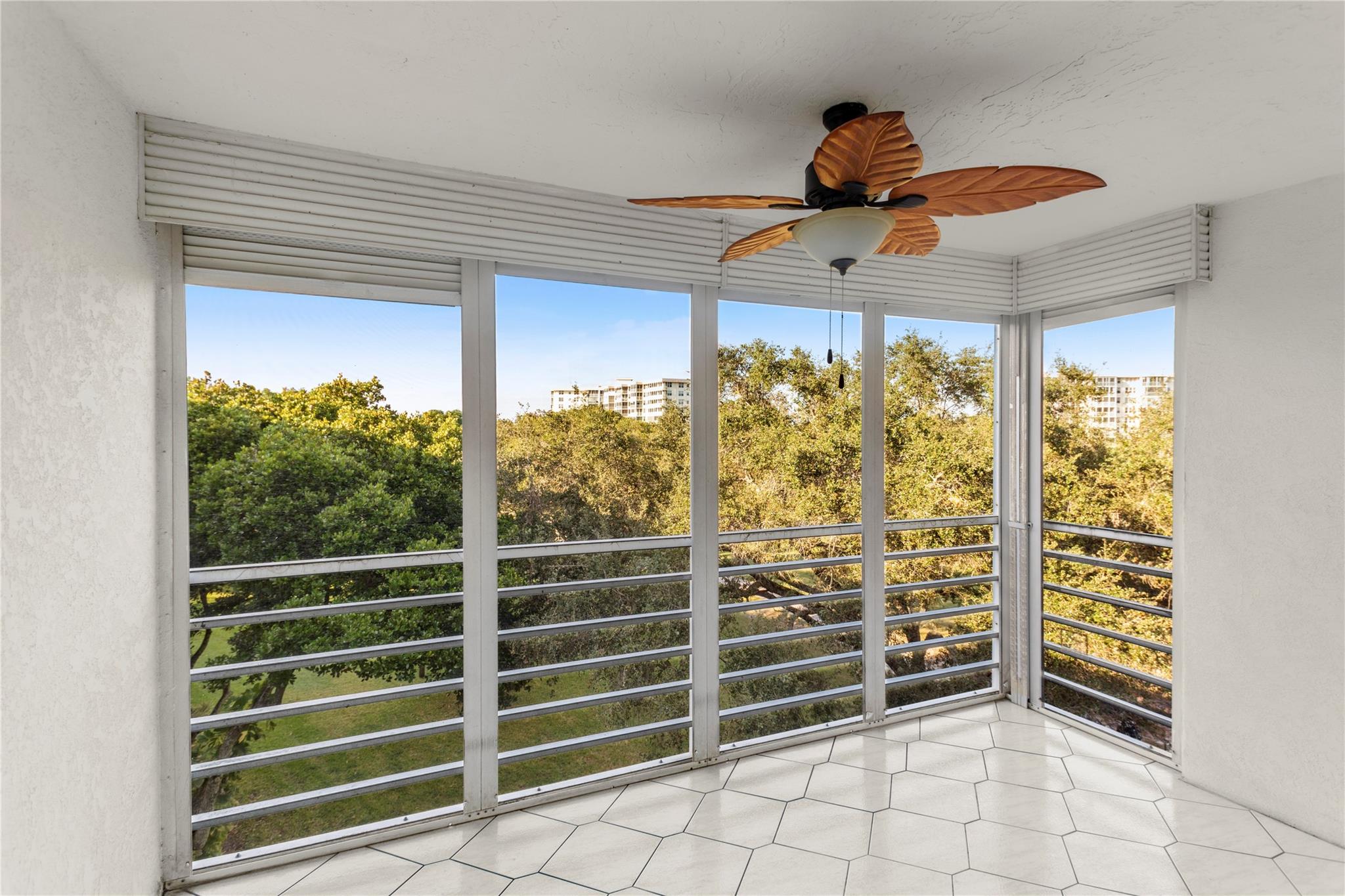 Palm Aire Country Club - Residential