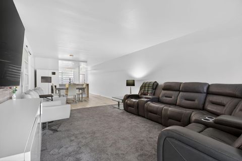 Tiny photo for 3201 Portofino Point #F1, Coconut Creek, FL 33066 (MLS # B26020142)
