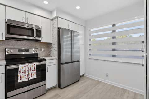 Tiny photo for 3201 Portofino Point #F1, Coconut Creek, FL 33066 (MLS # B26020142)