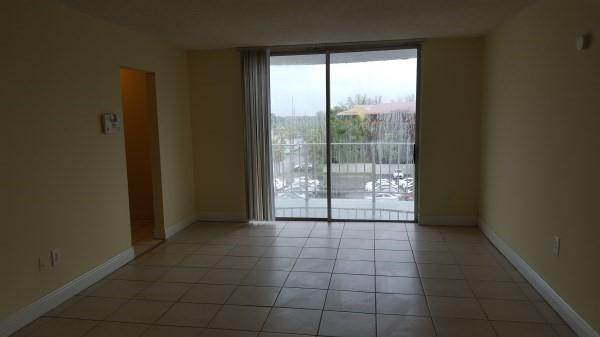 MONTECARLO CONDO - Residential Lease