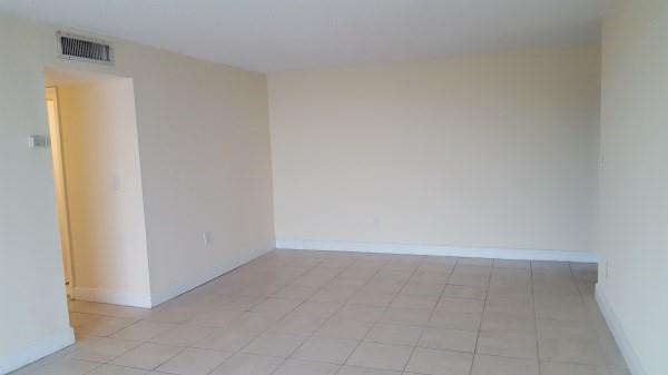 MONTECARLO CONDO - Residential Lease