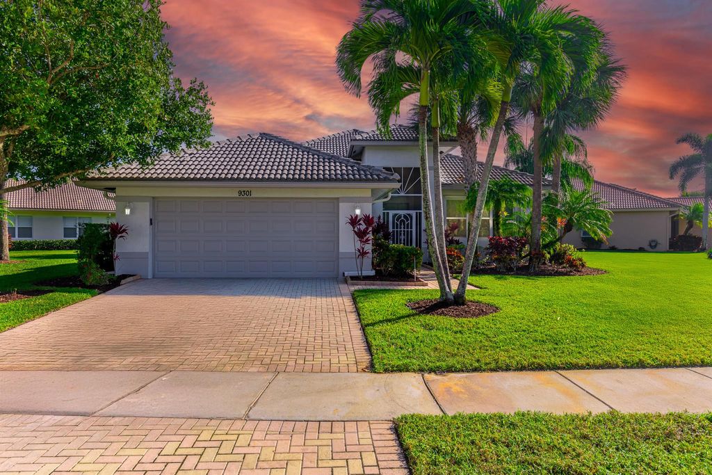 Photo of 9301 Heron Cove Drive, West Palm Beach, FL 33411 (MLS # R11034598)