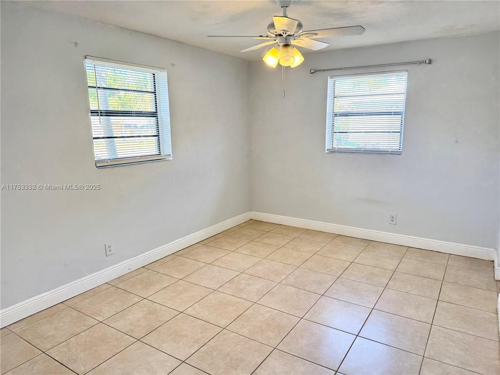 PLAYLAND ISLES - Residential Lease