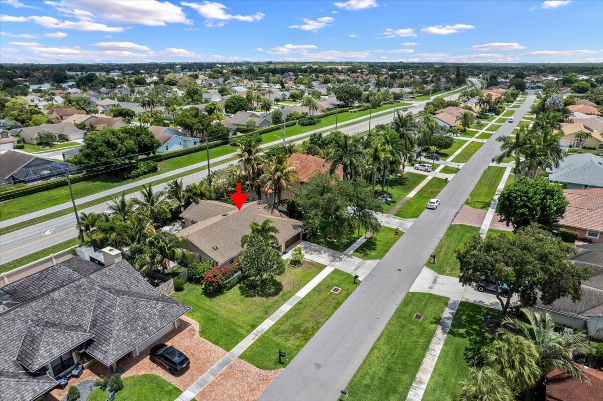 GREENVIEW SHORES 2 OF WELLINGTON - Residential