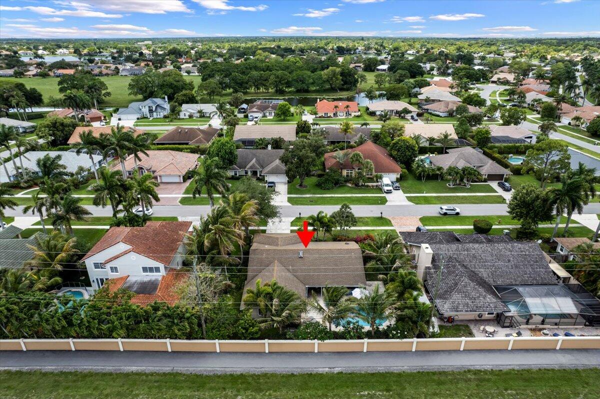 GREENVIEW SHORES 2 OF WELLINGTON - Residential