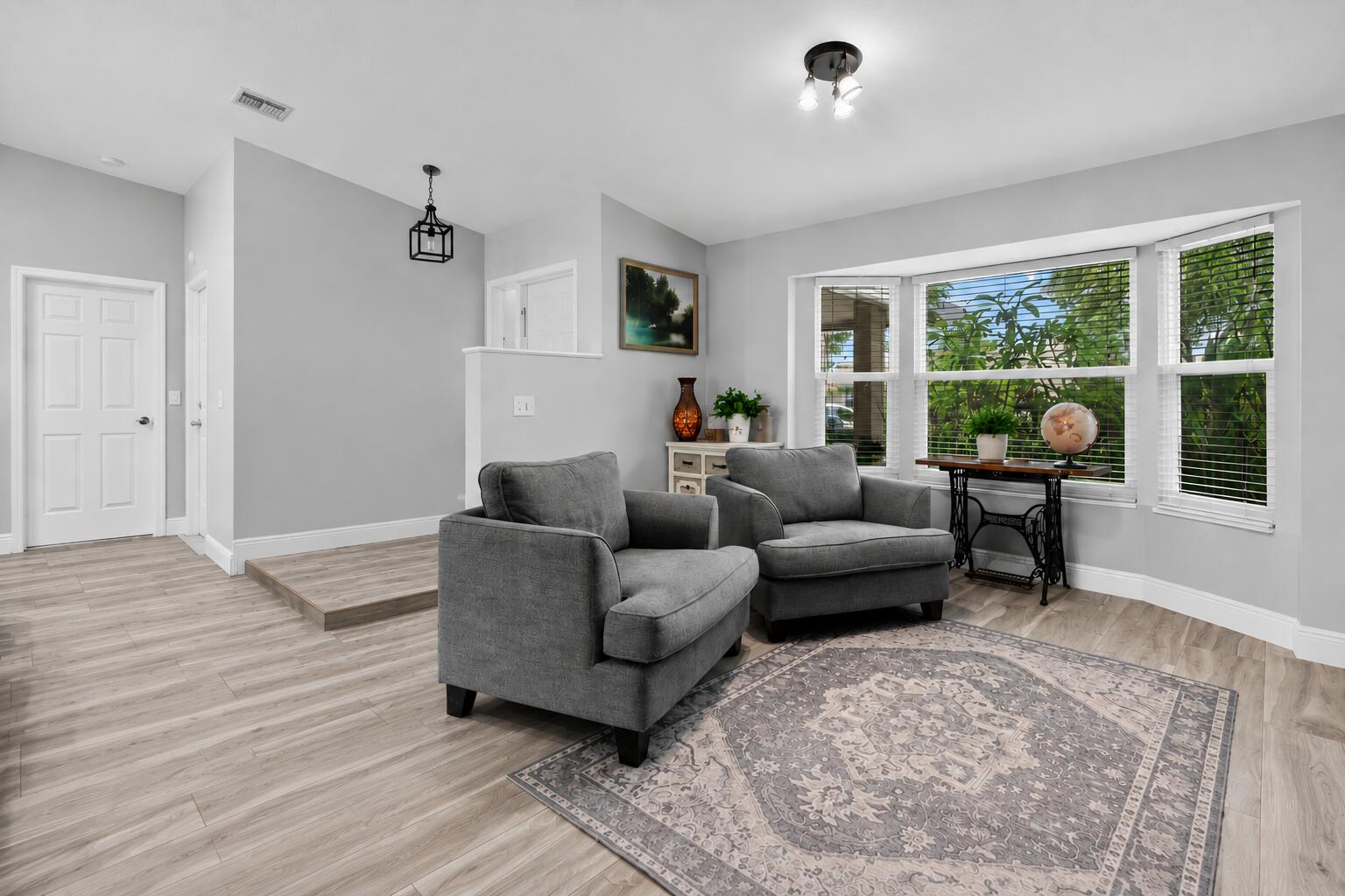 GREENVIEW SHORES 2 OF WELLINGTON - Residential