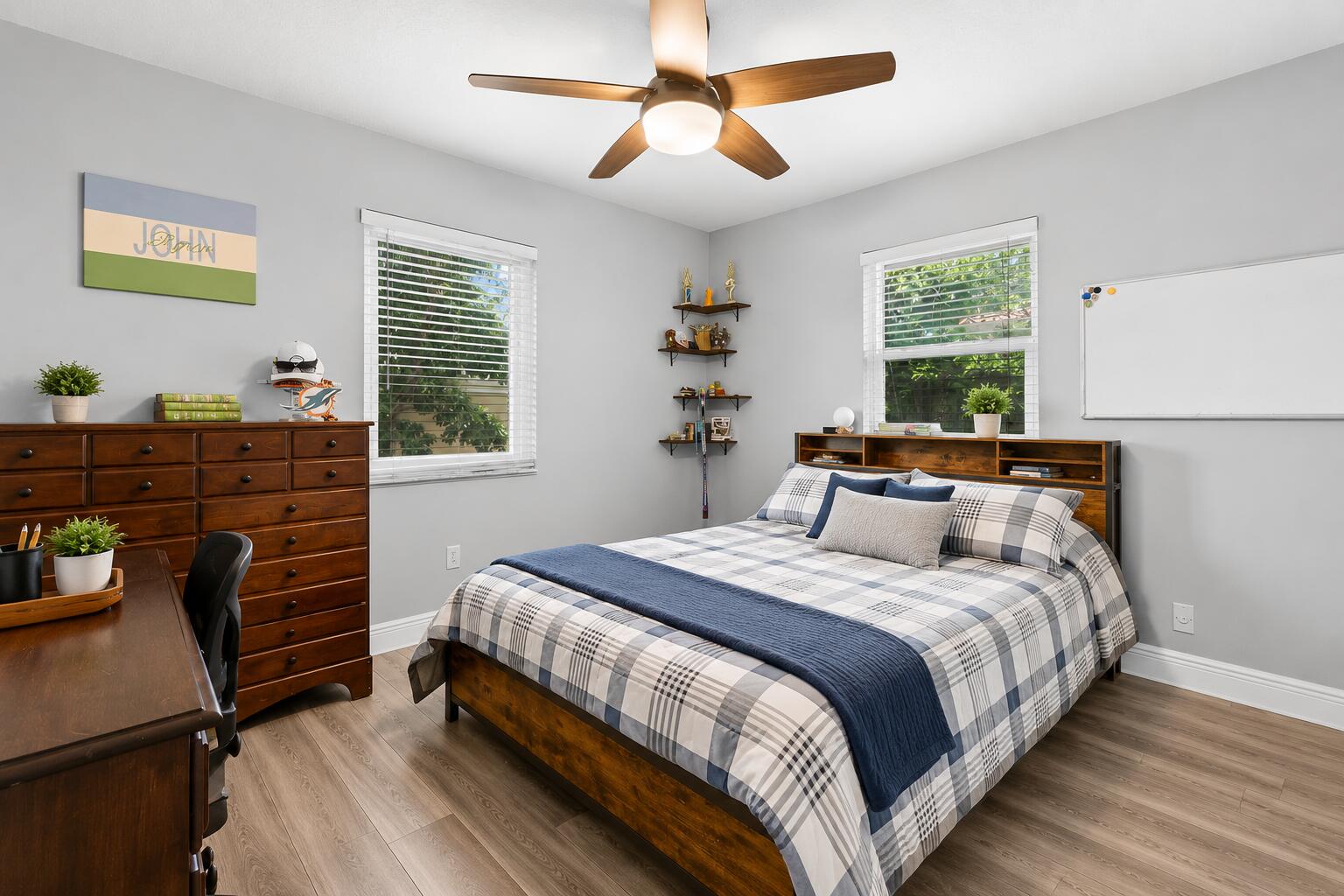 GREENVIEW SHORES 2 OF WELLINGTON - Residential