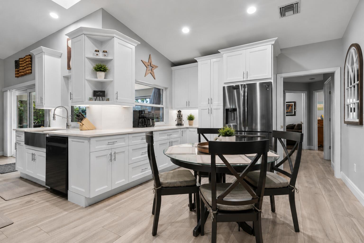 GREENVIEW SHORES 2 OF WELLINGTON - Residential