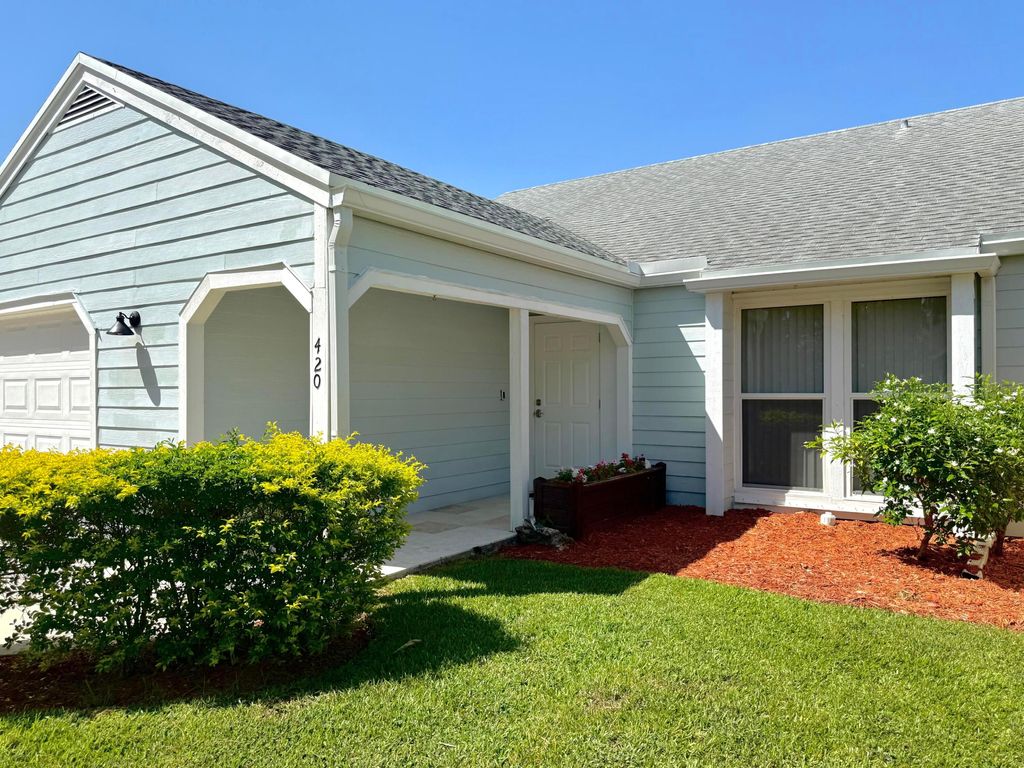 Photo of 420 Park Forest Way, Wellington, FL 33414 (MLS # R11165646)