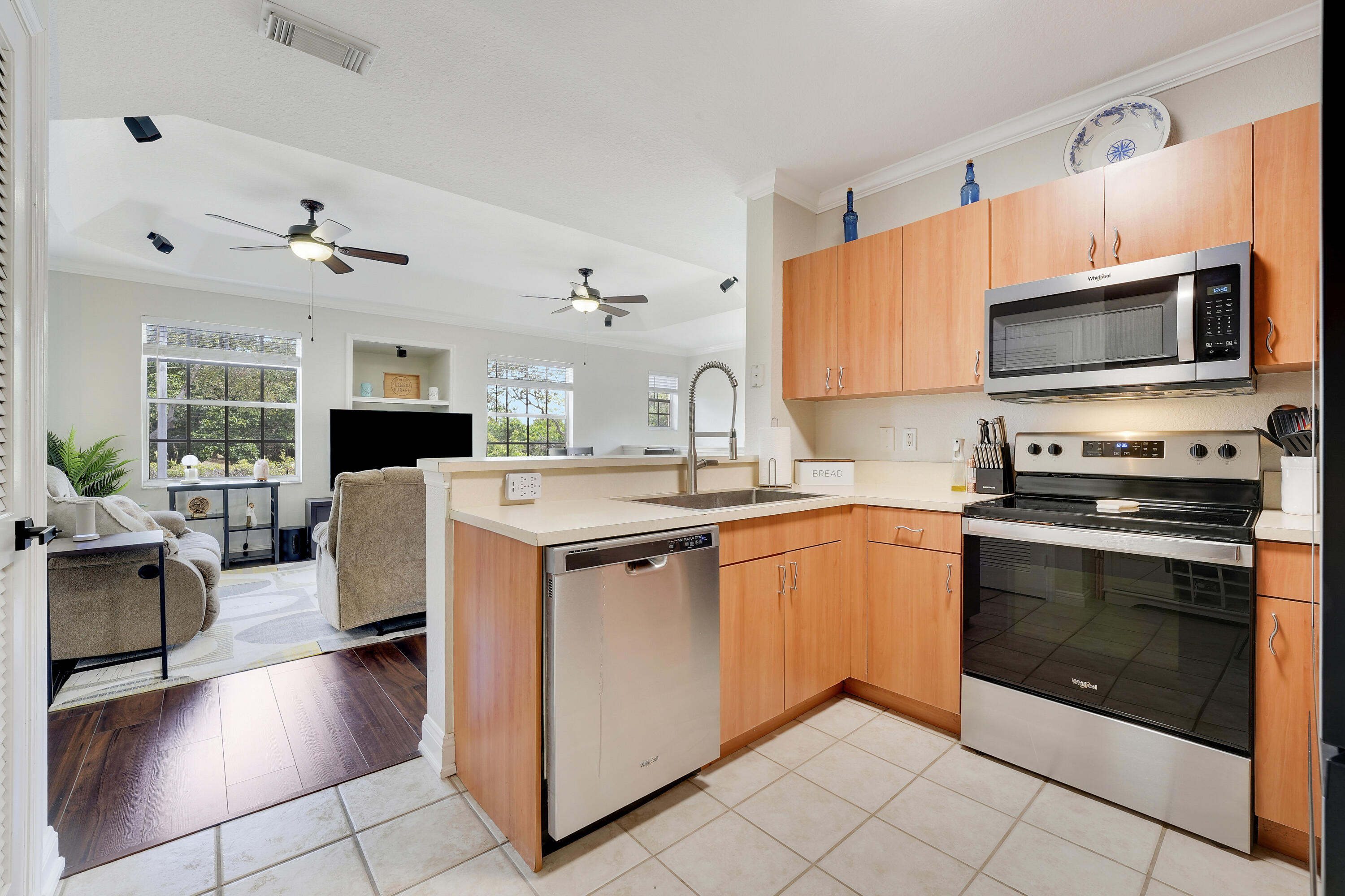 RESIDENCES OF BELMONT AT BOYNTON BEACH CONDO - Residential