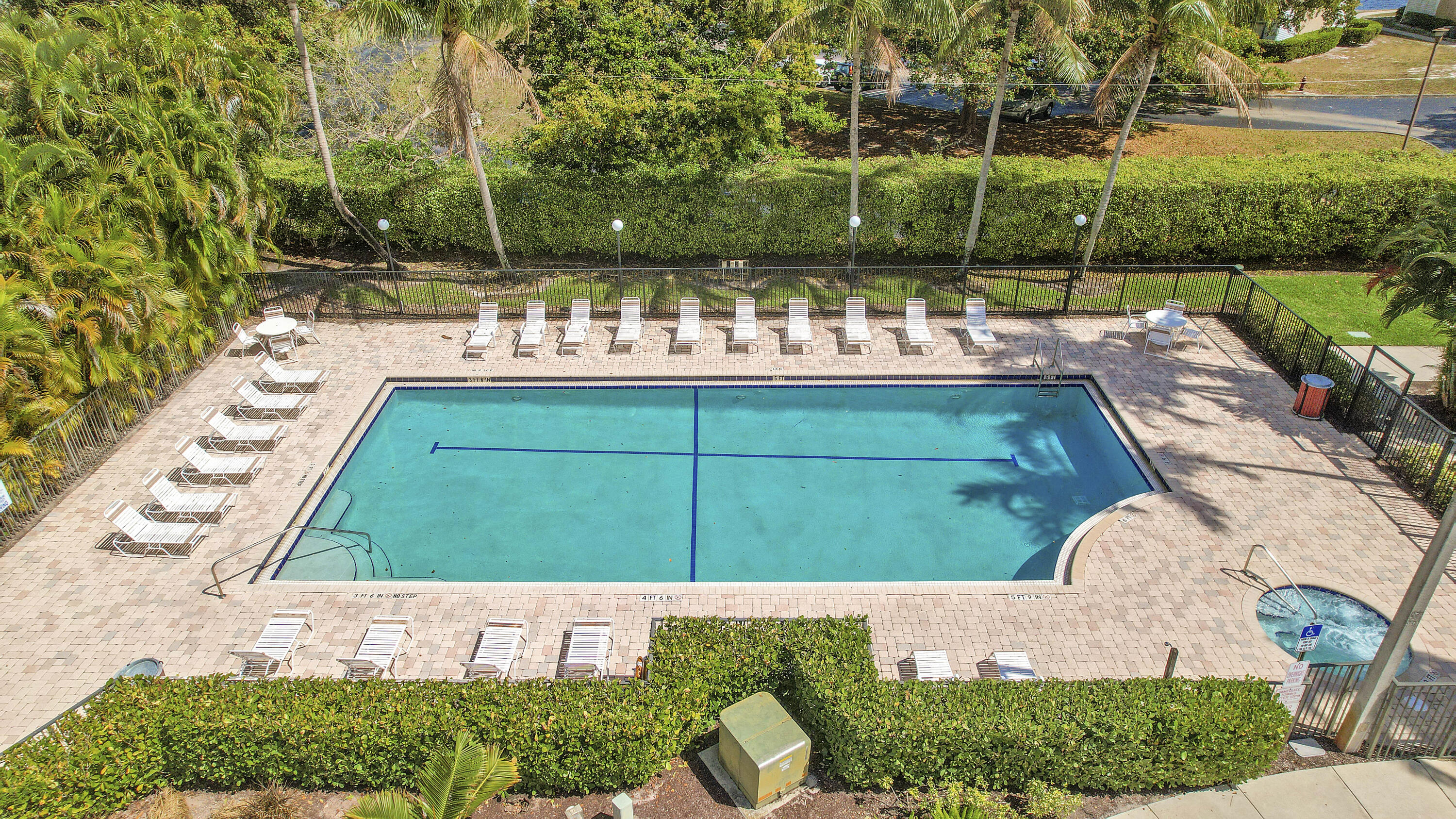 RESIDENCES OF BELMONT AT BOYNTON BEACH CONDO - Residential