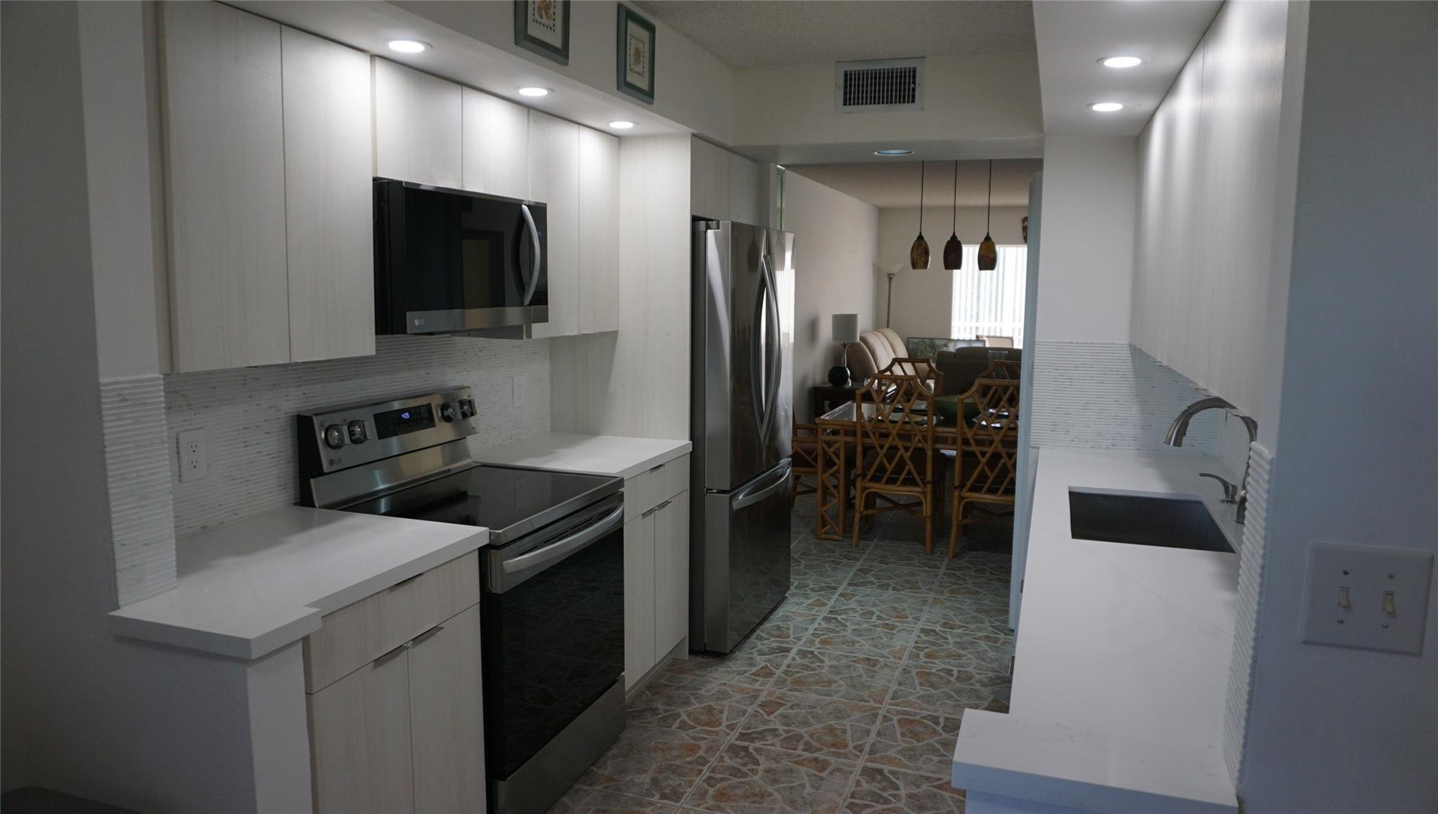 1801 Eleuthera Pt D3