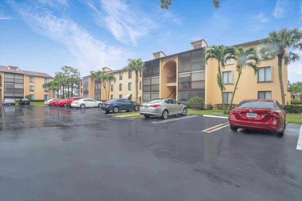 Photo of 812 Sky Pine Way #G2, Greenacres, FL 33415 (MLS # R10953671)