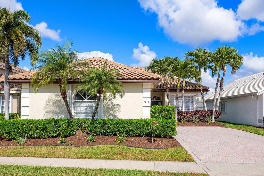 Photo of 7743 Doubleton Drive, Delray Beach, FL 33446 (MLS # R11061587)