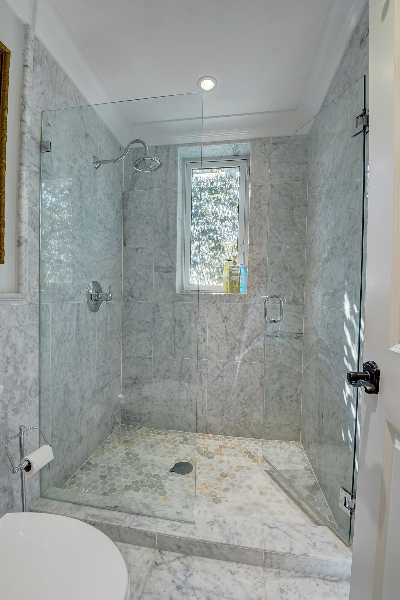 WHISEM UNIT B - Residential