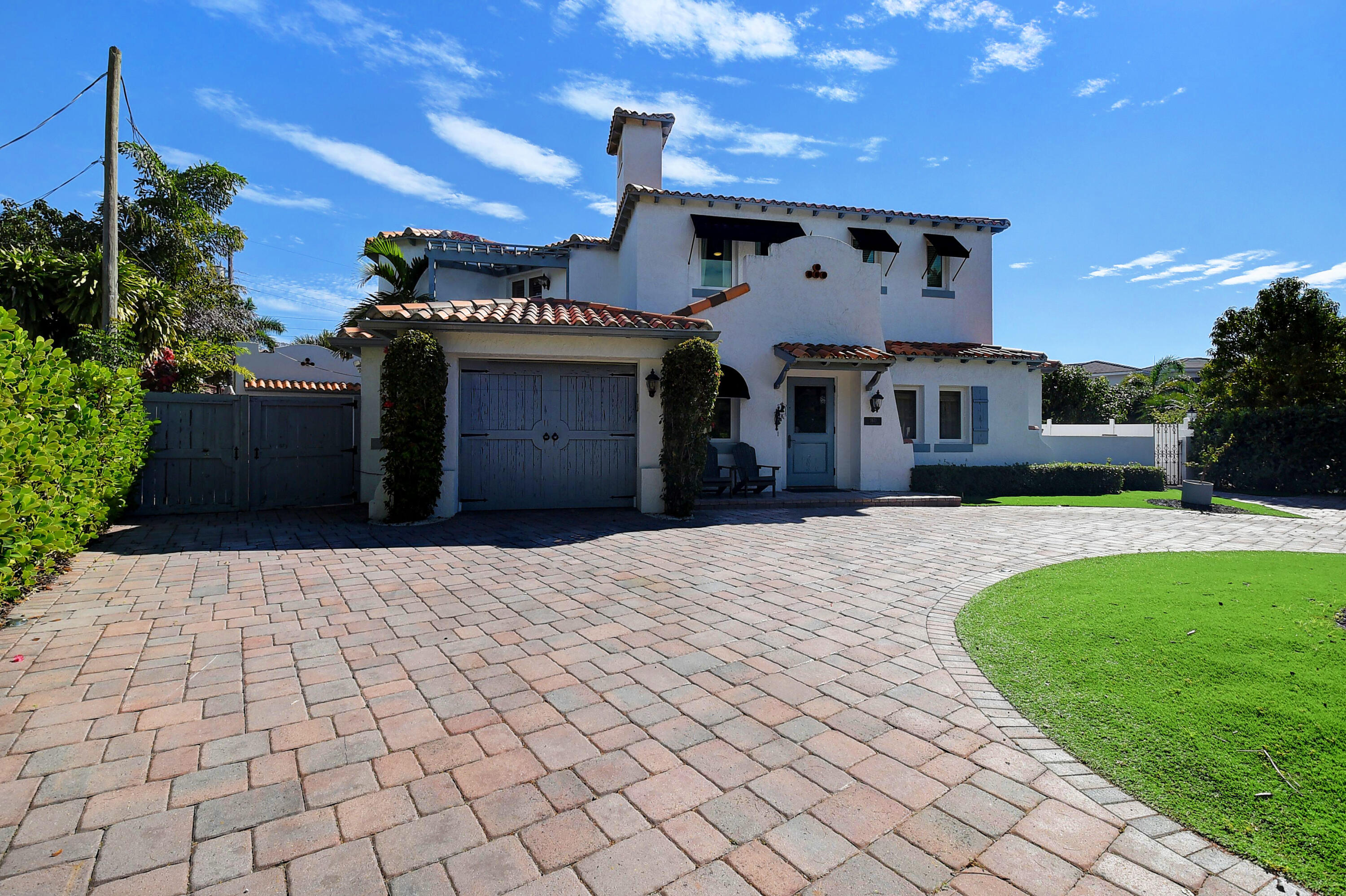 WHISEM UNIT B - Residential