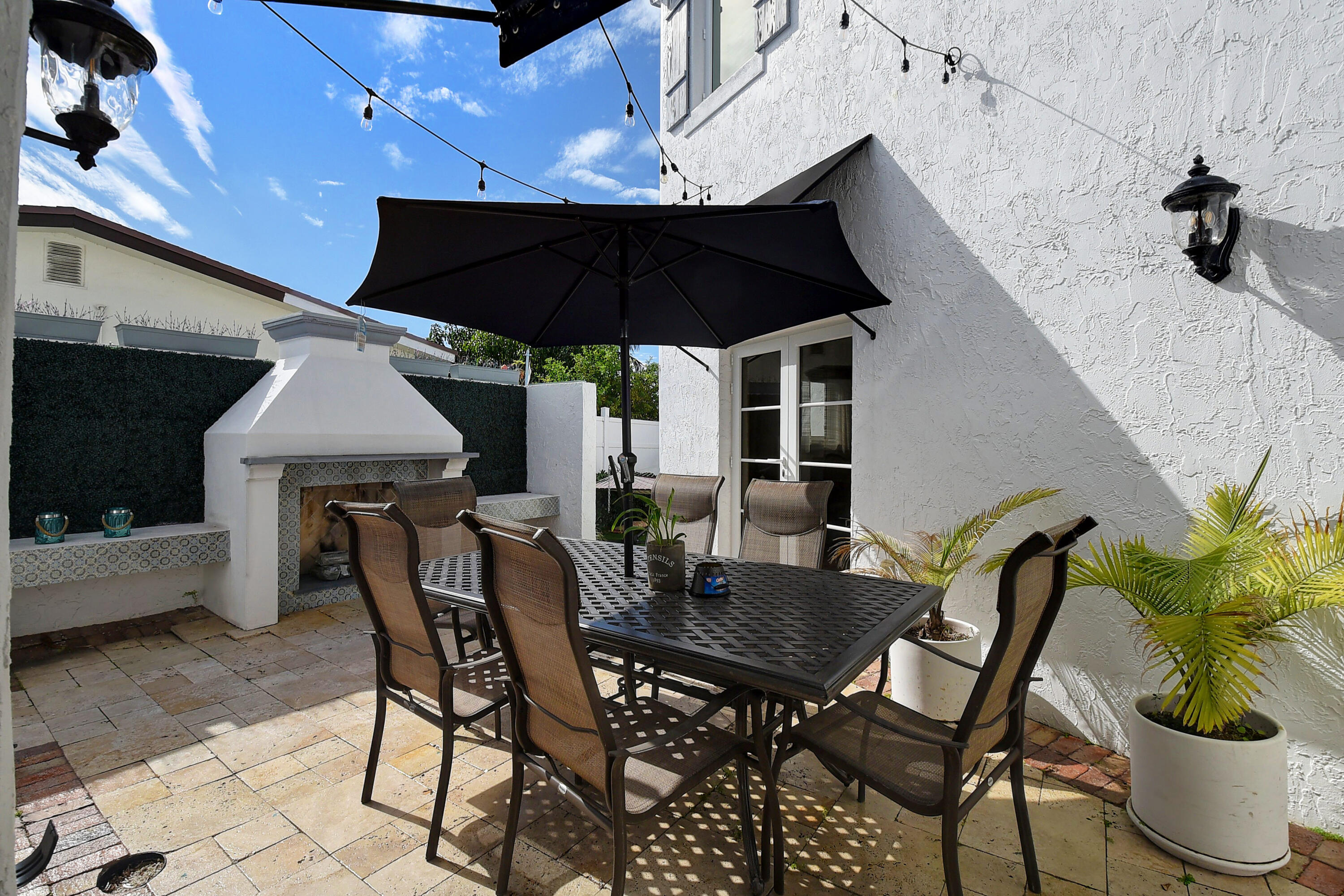 WHISEM UNIT B - Residential