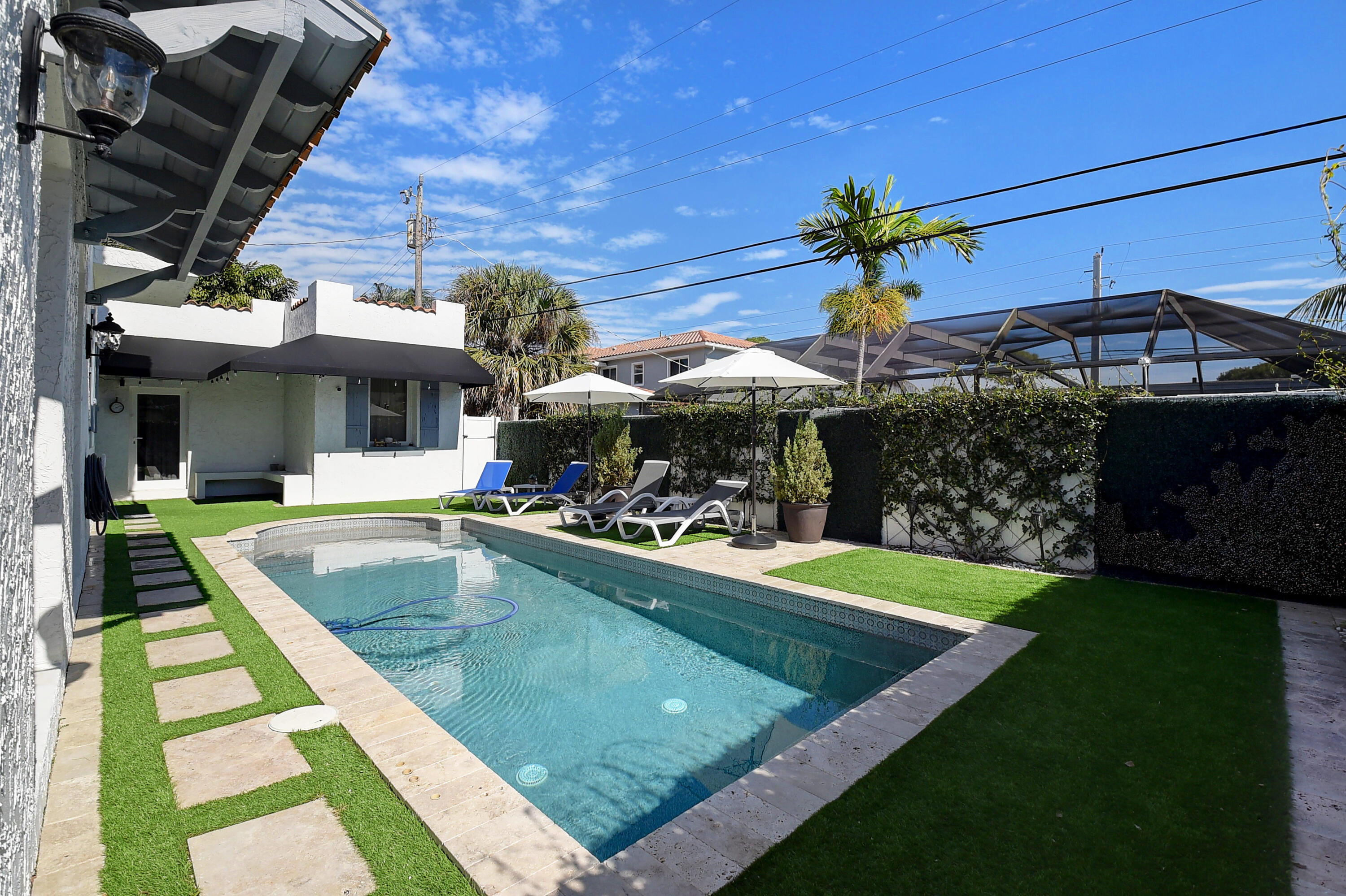 WHISEM UNIT B - Residential