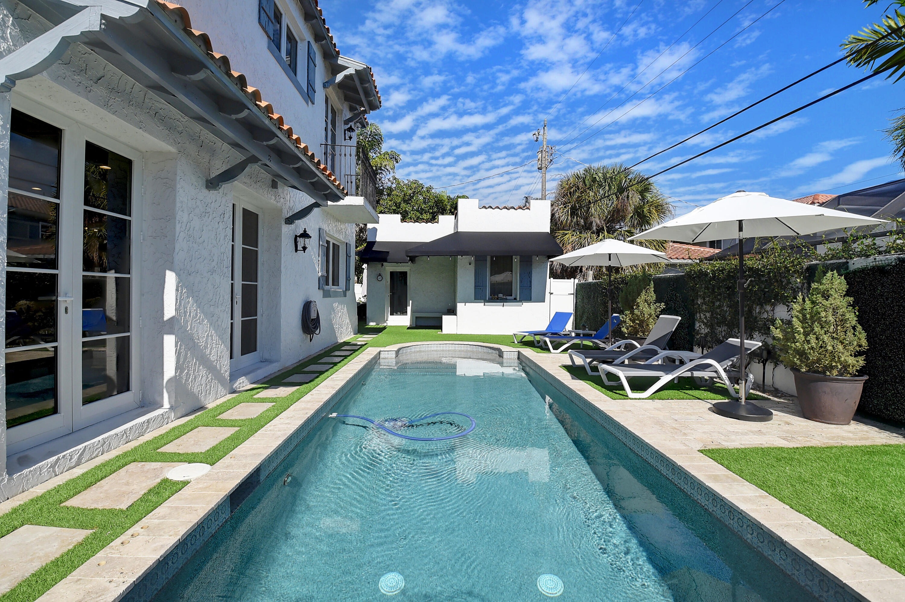 WHISEM UNIT B - Residential