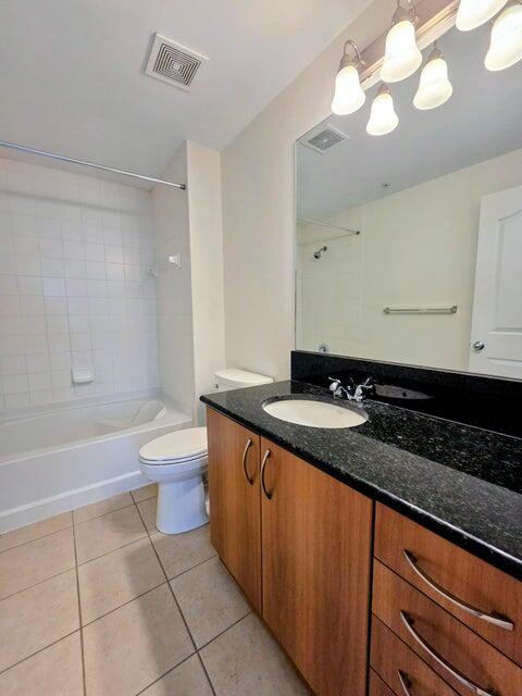 PINEAPPLE GROVE VILLAGE CONDO - Residential Lease