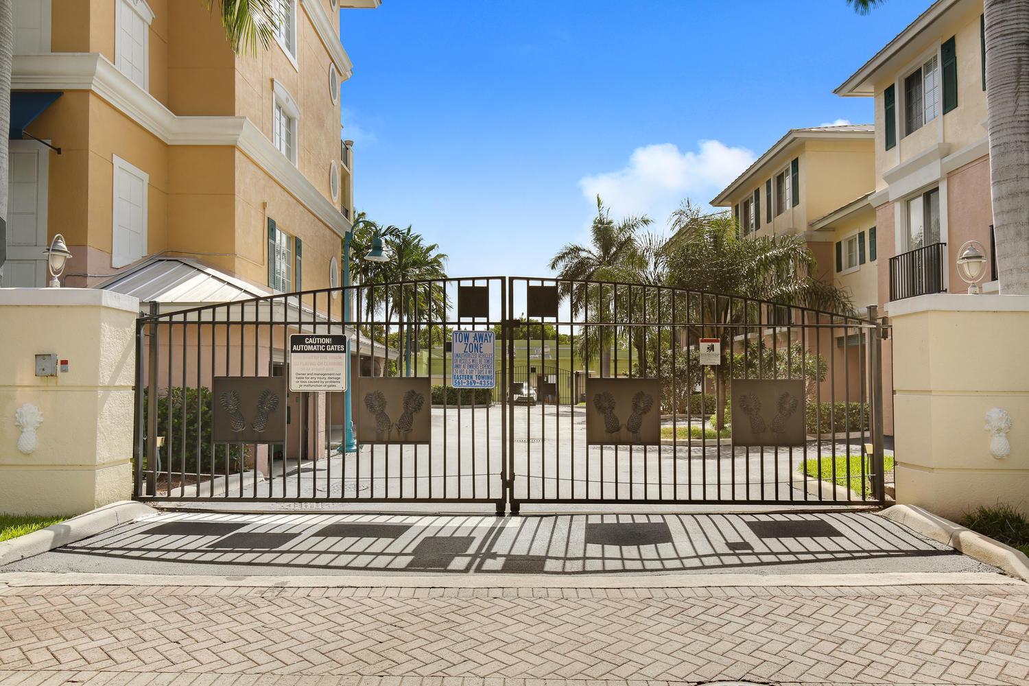 PINEAPPLE GROVE VILLAGE CONDO - Residential Lease