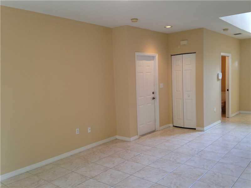 Estancia Palm Springs - Residential