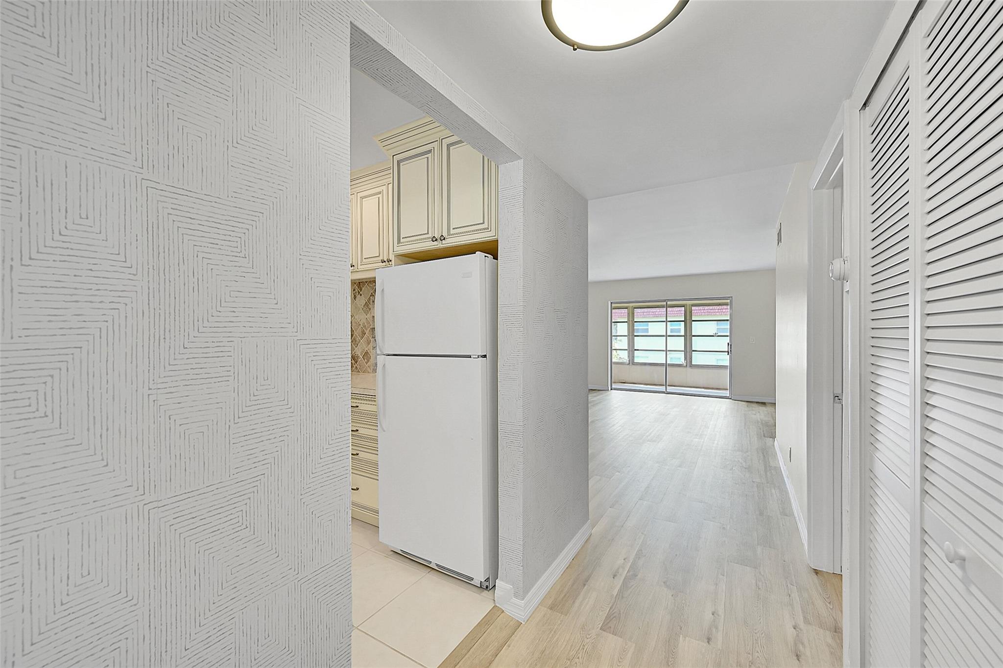 23 Abbey Ln 202