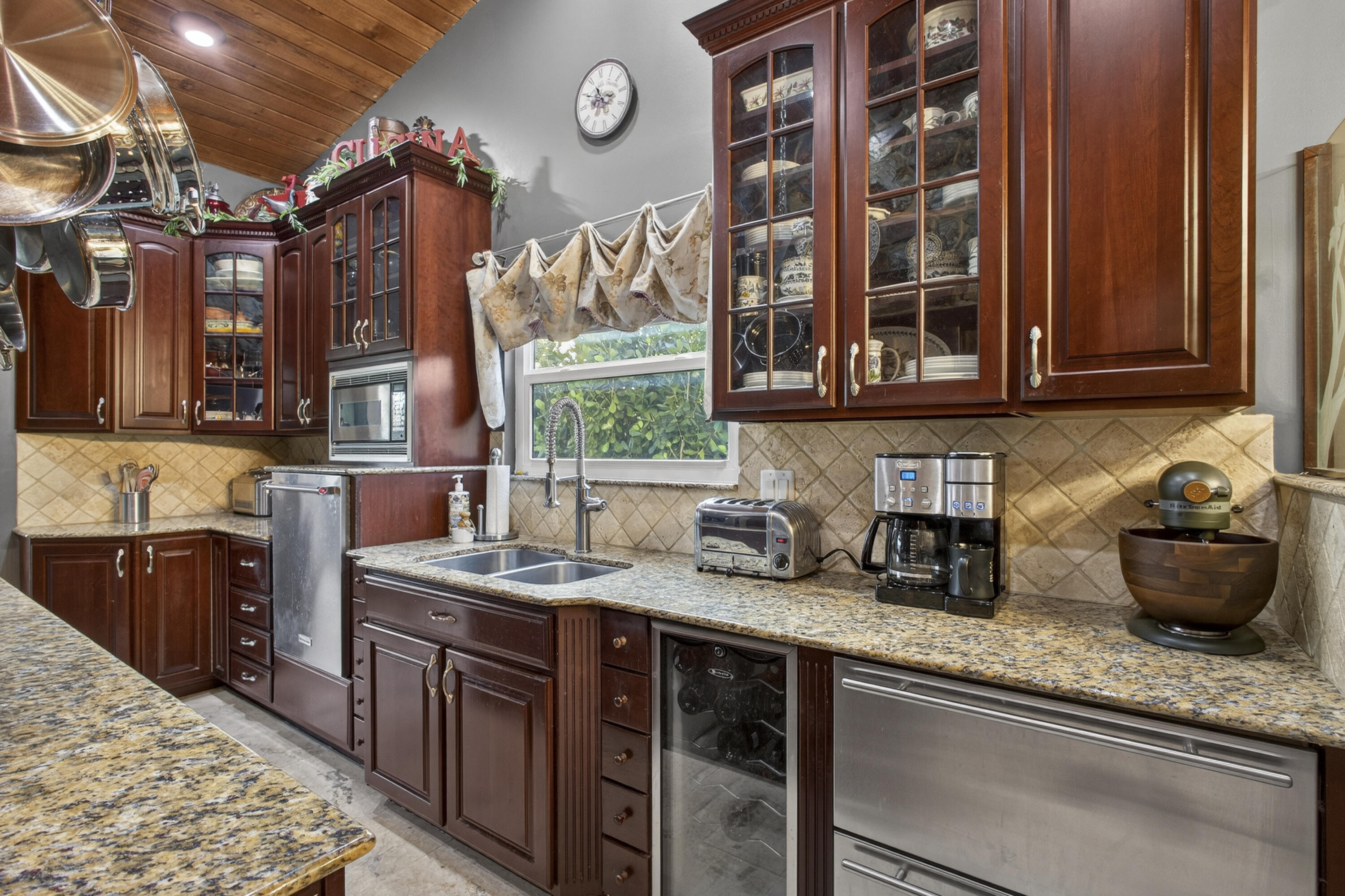 SUGAR POND MANOR - Residential