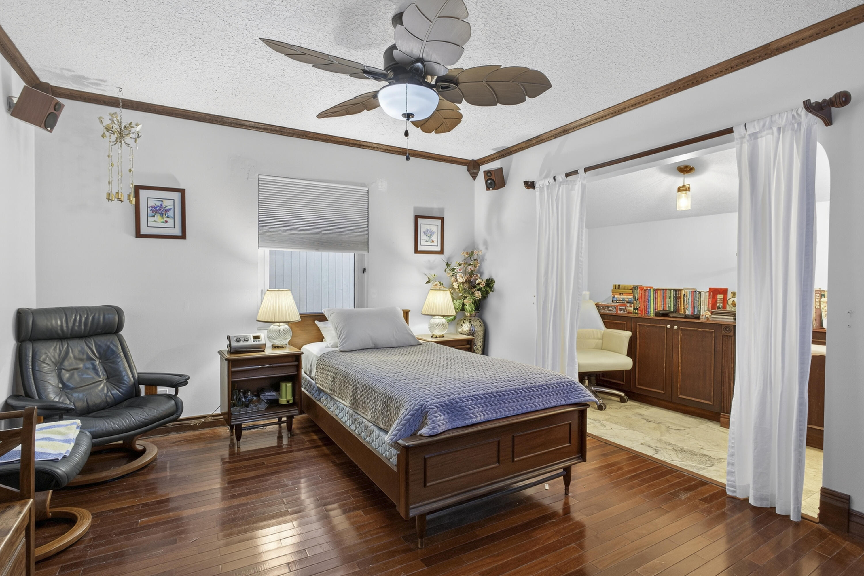 SUGAR POND MANOR - Residential